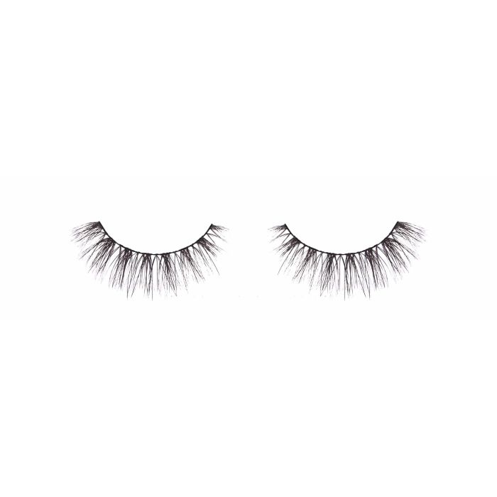 Ardell's Magnetic Megahold Liner & Lash 054 with medium volume, medium-length lash fibers with subtle boost effect