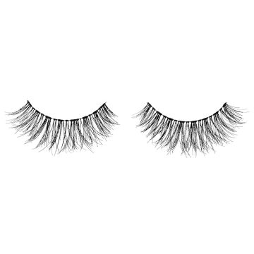 A pair of Ardell Double Wispies featuring its signature wispies style with crisscross, feathering, and curl