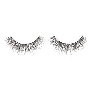 Pair of Ardell Naked Lash 428 false lashes side by side featuring a short round silhouette that opens eyes