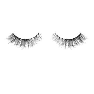 Ardell Naked Lashes 433 featuring its short, light volume lashes fine tapered strands texture