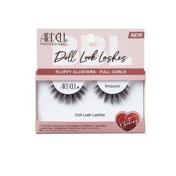 1 pair of lashes in packaging  